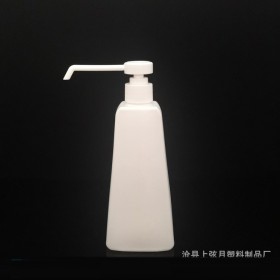 500ml消毒液瓶 三角塑料噴瓶 油污淨噴霧瓶可(kě)定制